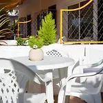 New And Swimming Pool 아파트 타코론테