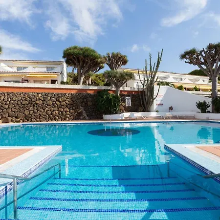 New And Swimming Pool *