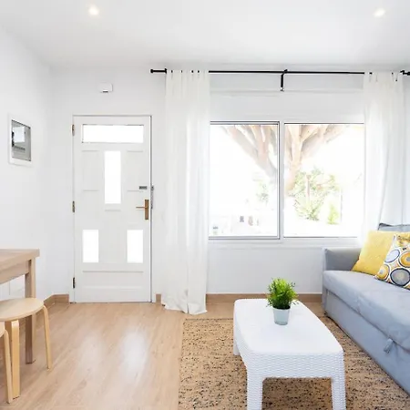 New And Swimming Pool * טקורונטה