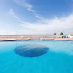 New And Swimming Pool Apartamento