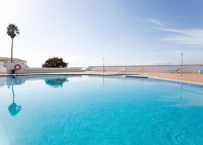 New And Swimming Pool 아파트